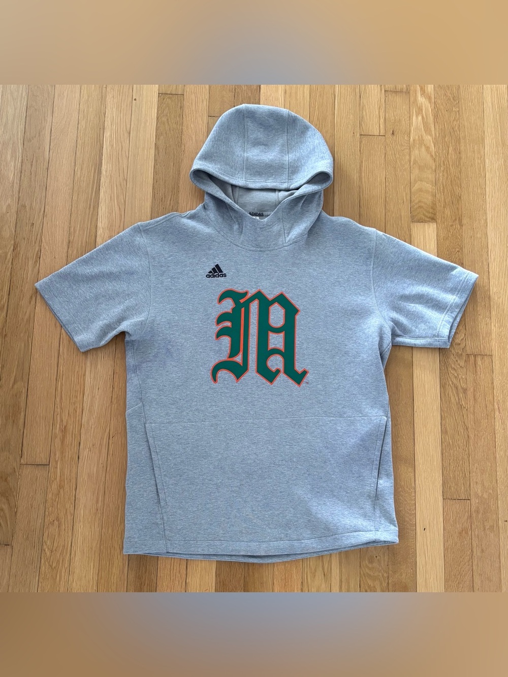 Adidas Miami Hurricanes Baseball Hoodie Short Sleeve Mens Medium Grey IM8662